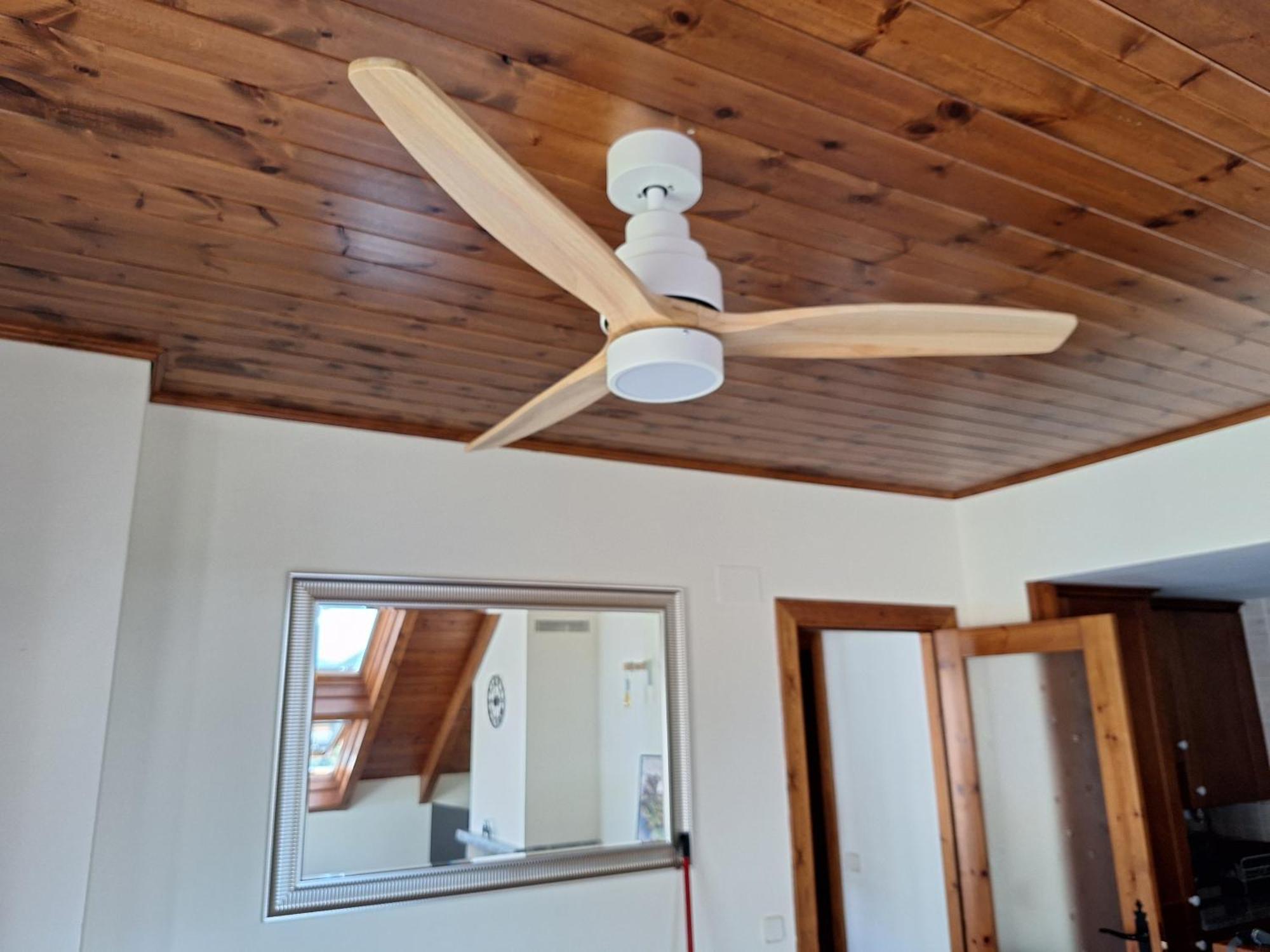 Family Attic Esterri Естери д'Анеу Екстериор снимка